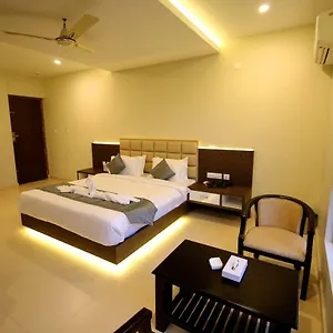 Le Sapphire 4*, Sultan Bathery India